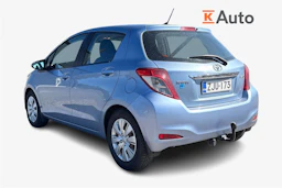 Sininen Toyota Yaris 2013 kuva 2.