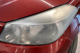 punainen Toyota Yaris 2013 kuva 34.
