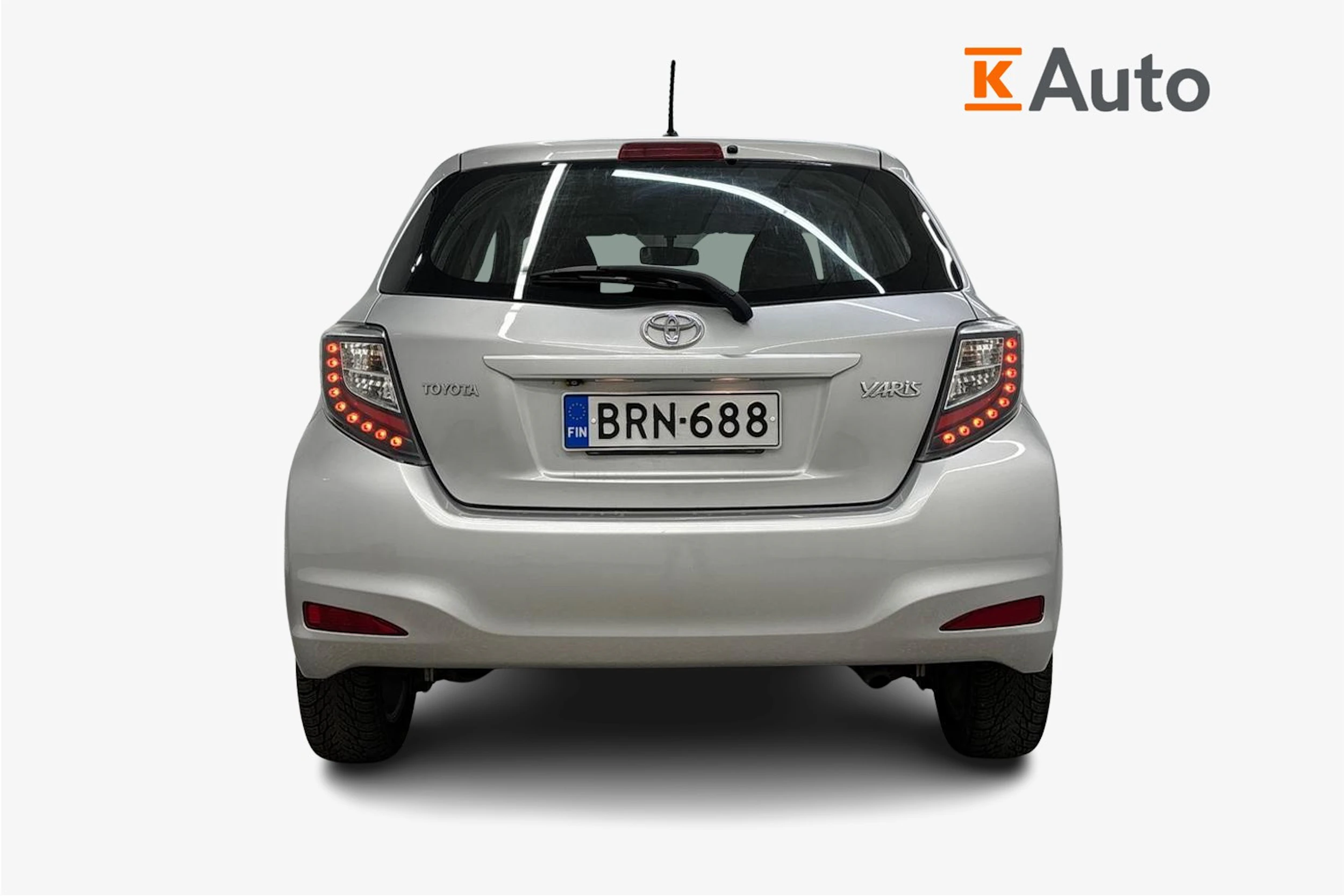 hopea Toyota Yaris 2014 kuva 4.