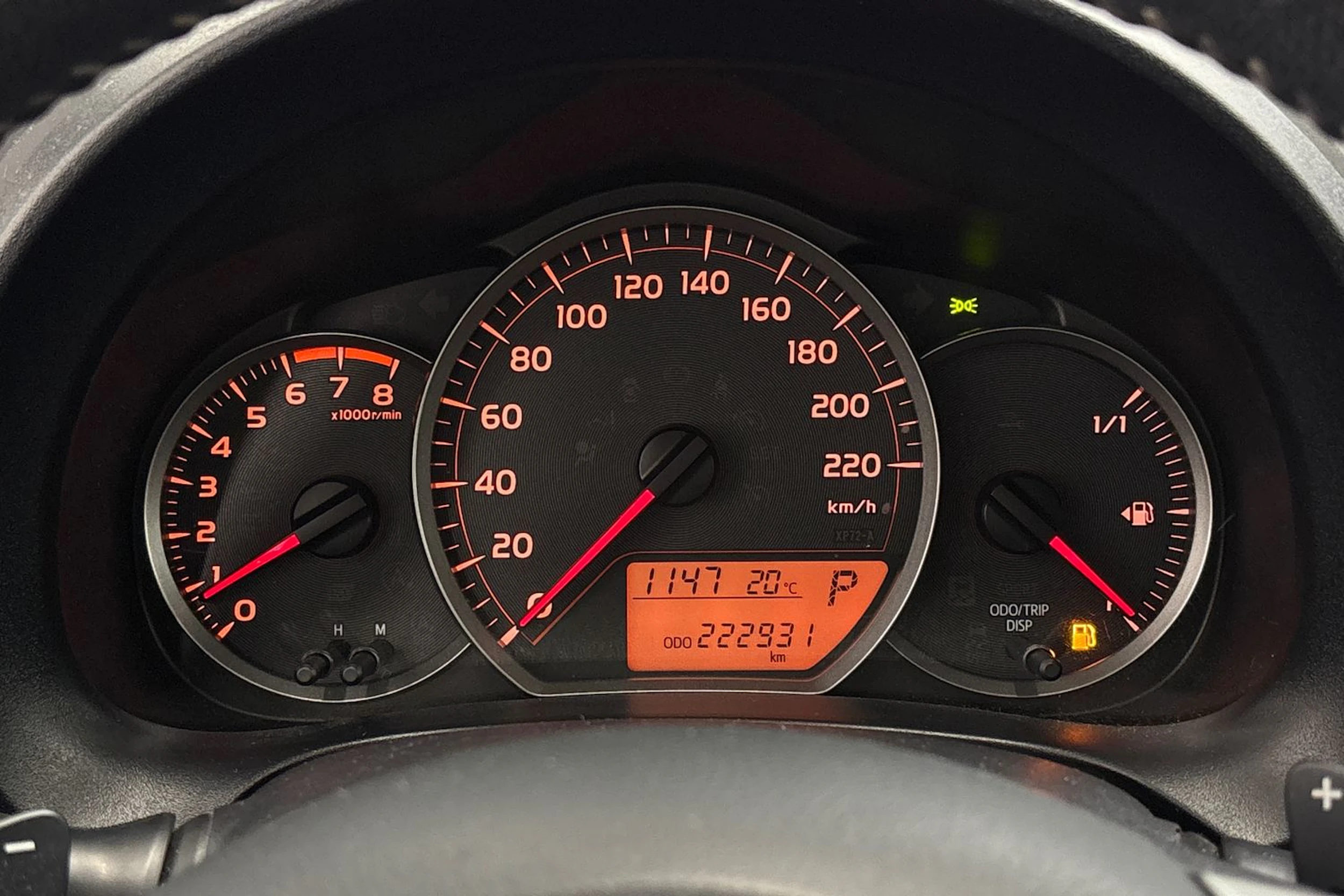 hopea Toyota Yaris 2014 kuva 17.