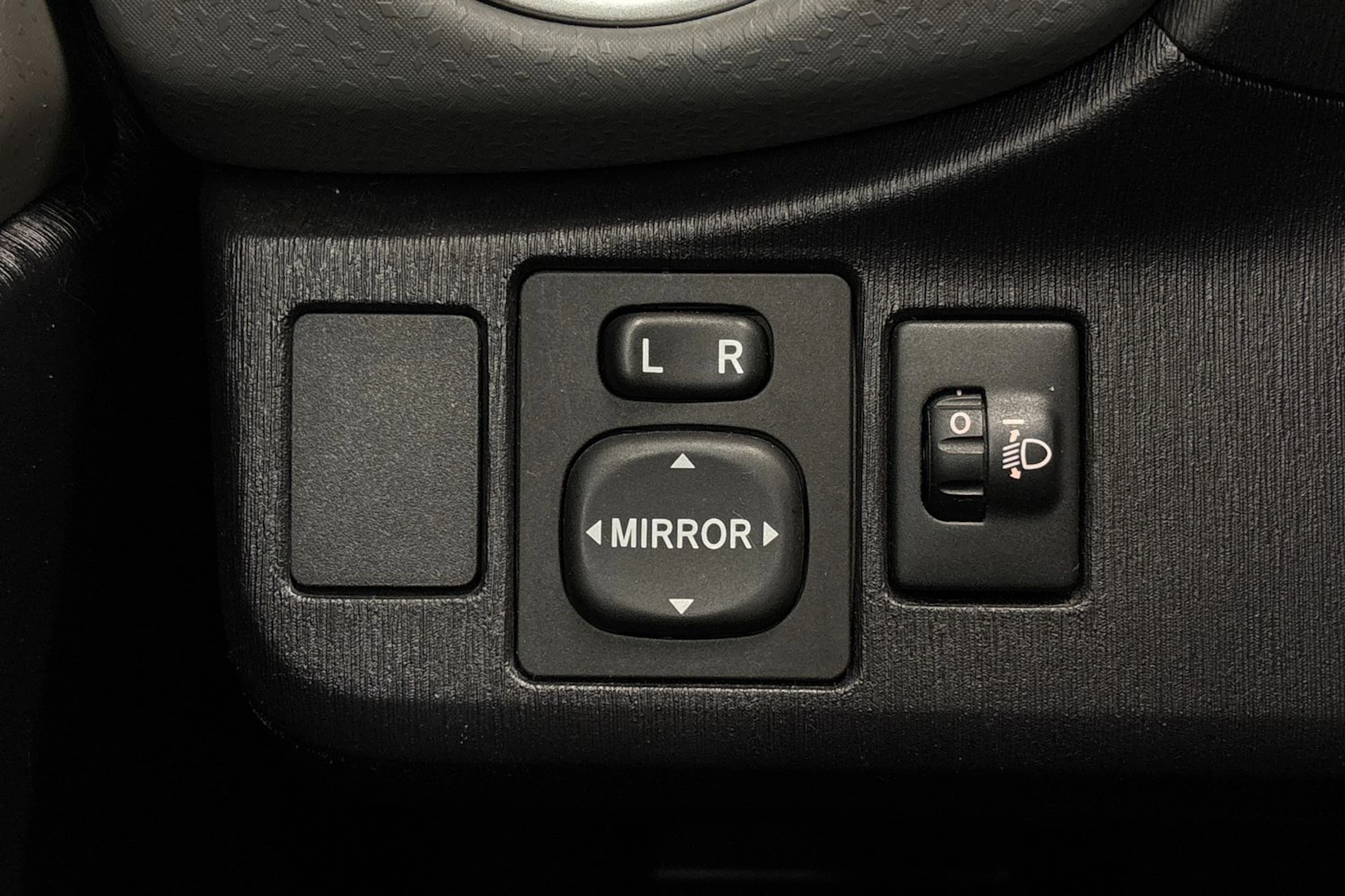 hopea Toyota Yaris 2014 kuva 21.