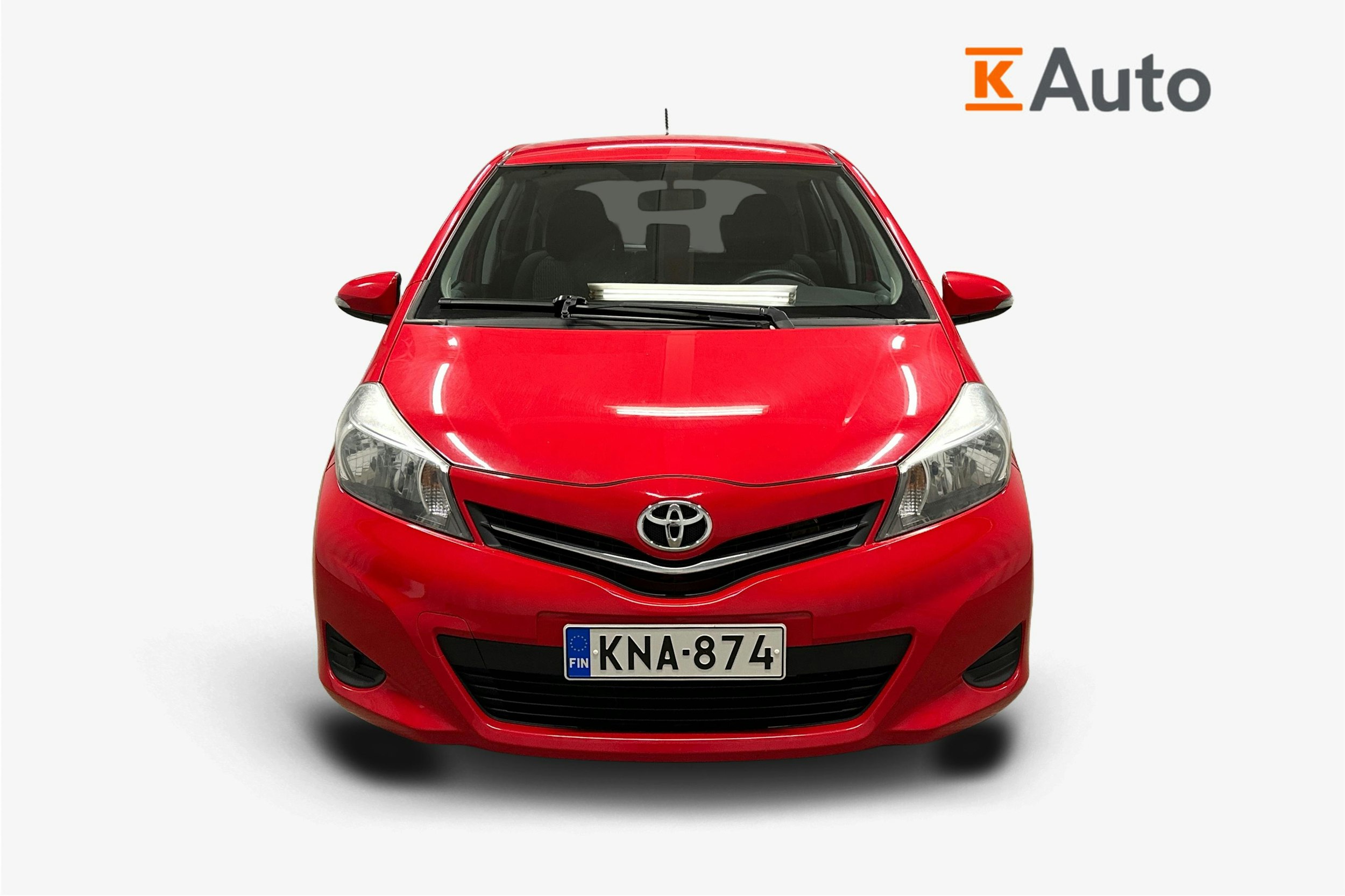 punainen Toyota Yaris 2014 kuva 5.