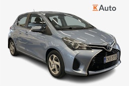 Sininen Toyota Yaris 2015 kuva 1.