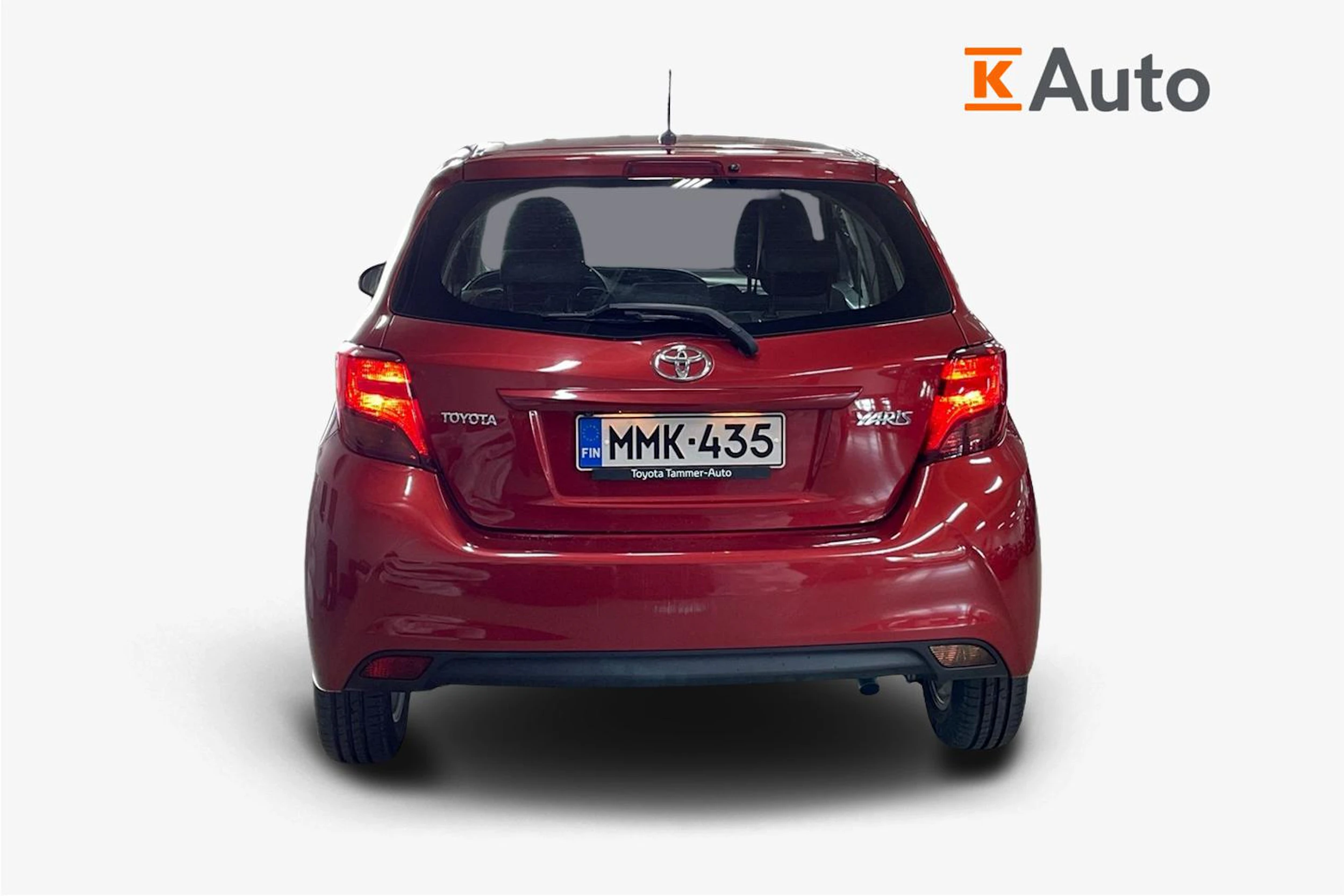 Punainen Toyota Yaris 2015 kuva 3.