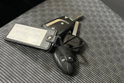 Punainen Toyota Yaris 2015 kuva 15.