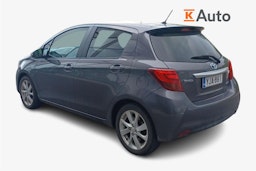 harmaa Toyota Yaris 2015 kuva 2.
