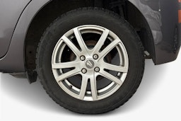 harmaa Toyota Yaris 2015 kuva 11.