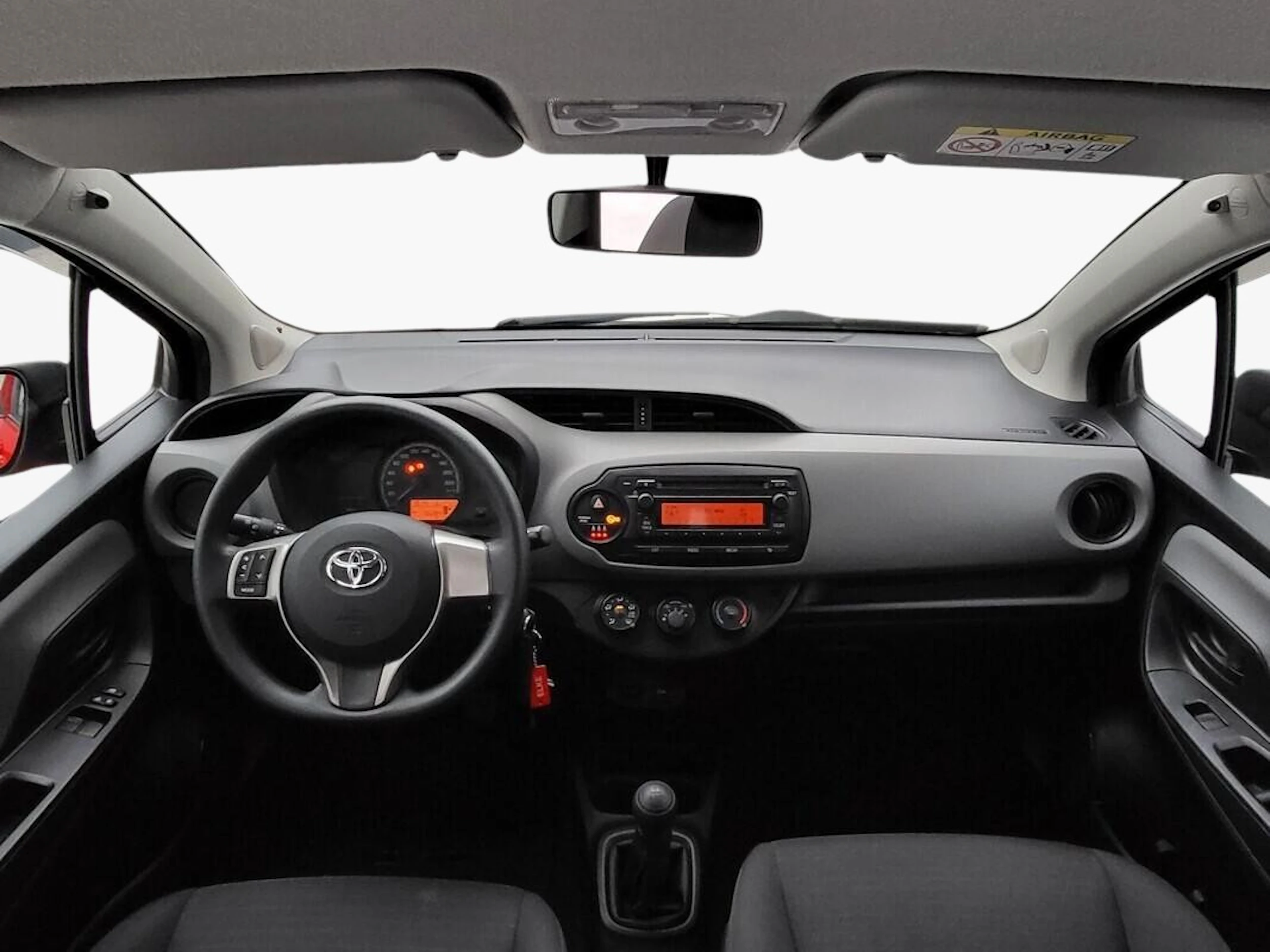 punainen Toyota Yaris 2016 kuva 2.