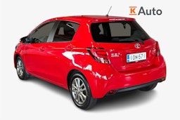 punainen Toyota Yaris 2016 kuva 2.