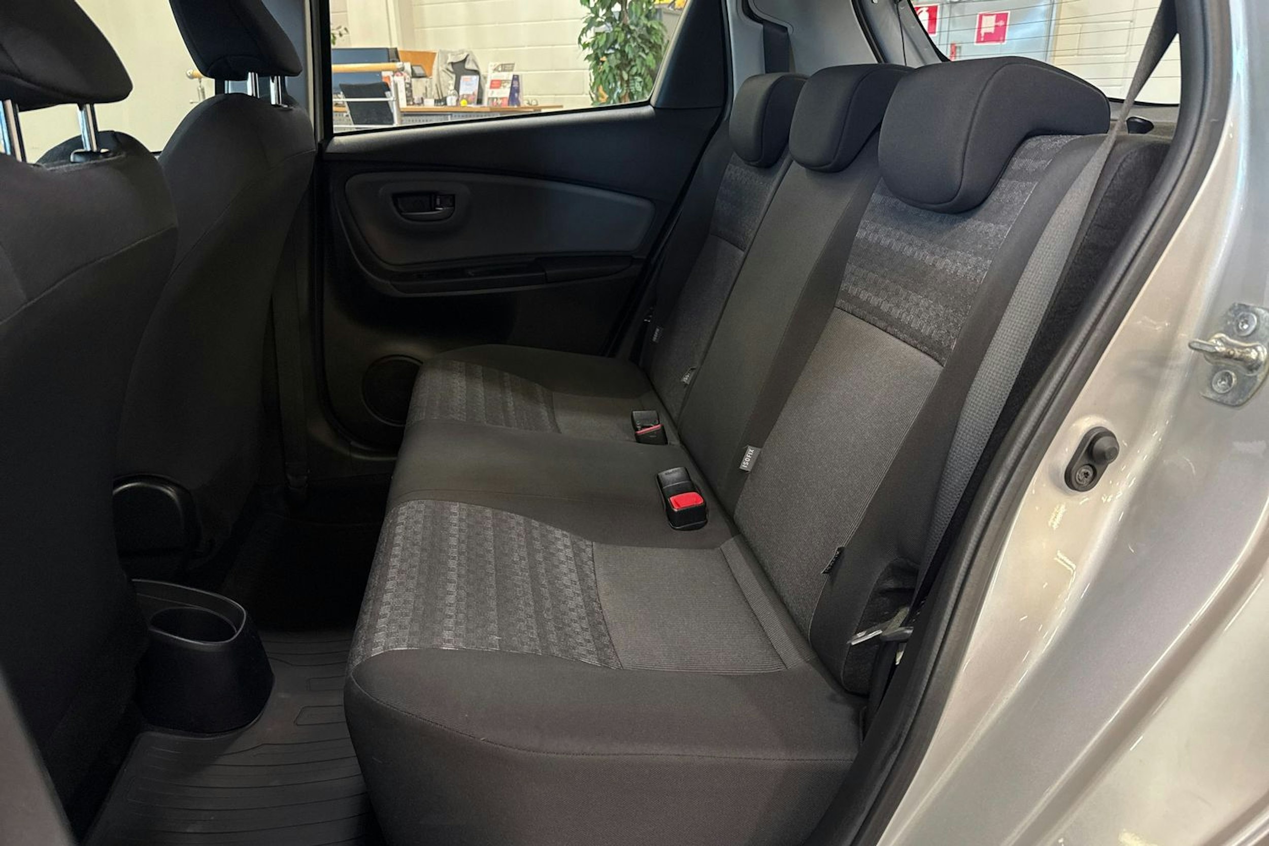 Hopea Toyota Yaris 2016 kuva 15.