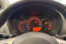Hopea Toyota Yaris 2016 kuva 17.