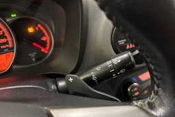 Hopea Toyota Yaris 2016 kuva 19.
