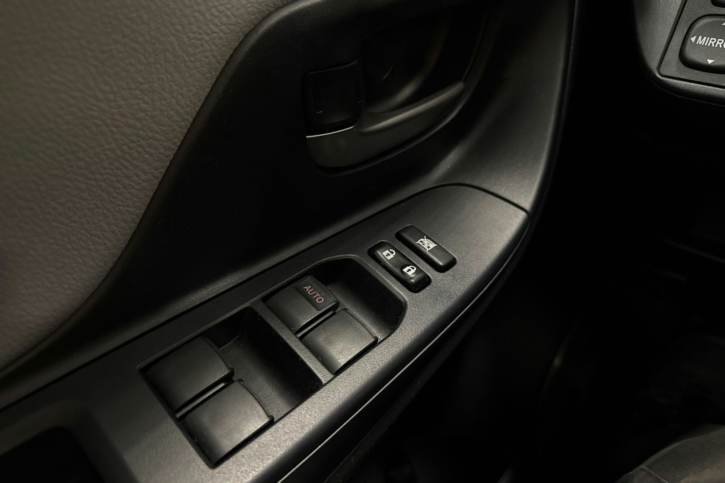 Hopea Toyota Yaris 2016 kuva 26.