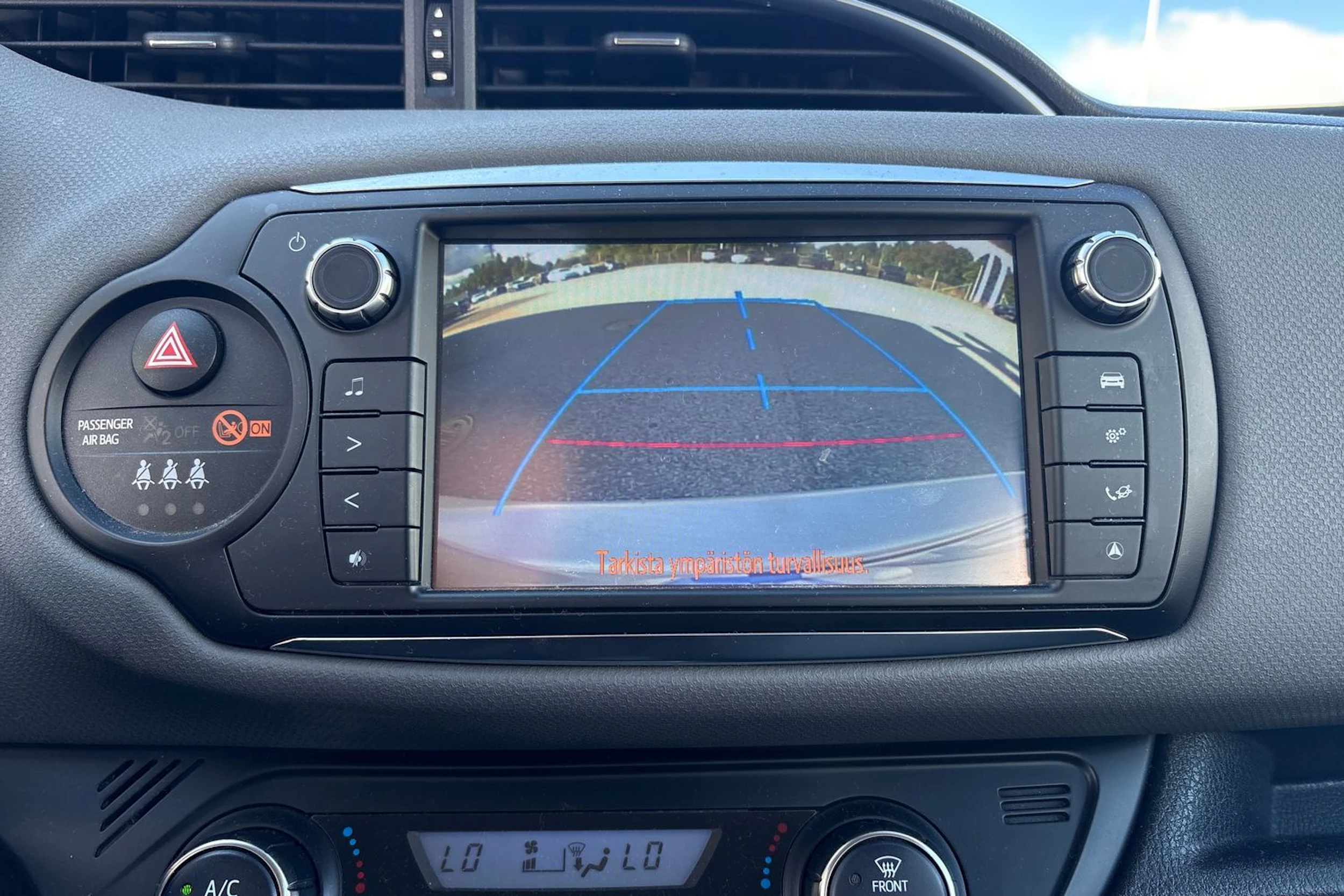 hopea Toyota Yaris 2016 kuva 6.