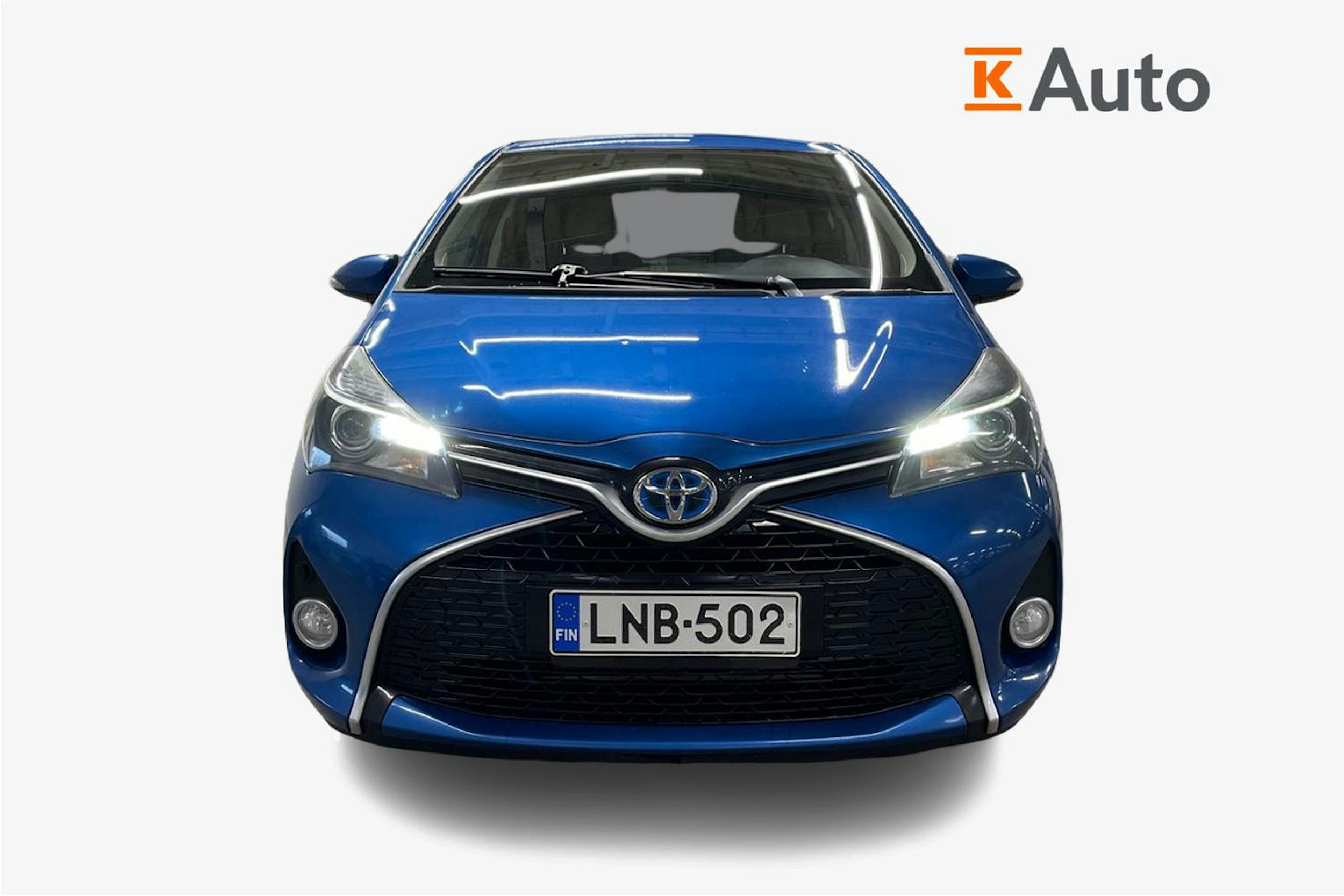 Sininen Toyota Yaris 2016 kuva 5.