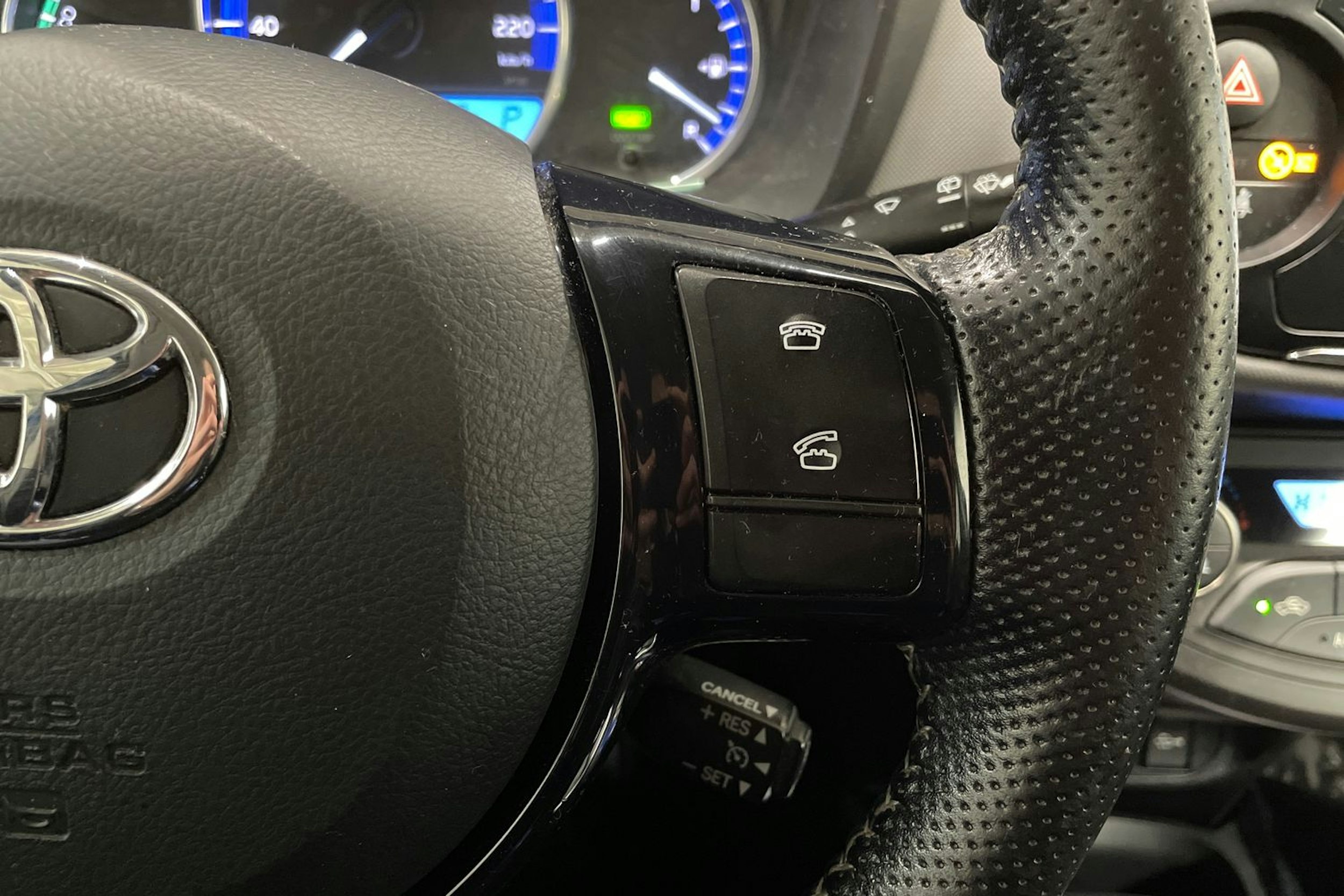 Sininen Toyota Yaris 2016 kuva 25.