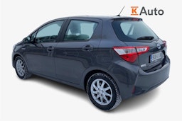 harmaa Toyota Yaris 2017 kuva 2.