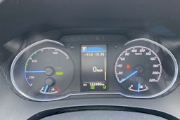 harmaa Toyota Yaris 2017 kuva 17.