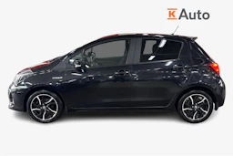 musta Toyota Yaris 2017 kuva 7.