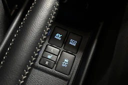musta Toyota Yaris 2017 kuva 25.