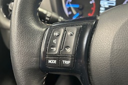 valkoinen Toyota Yaris 2017 kuva 17.