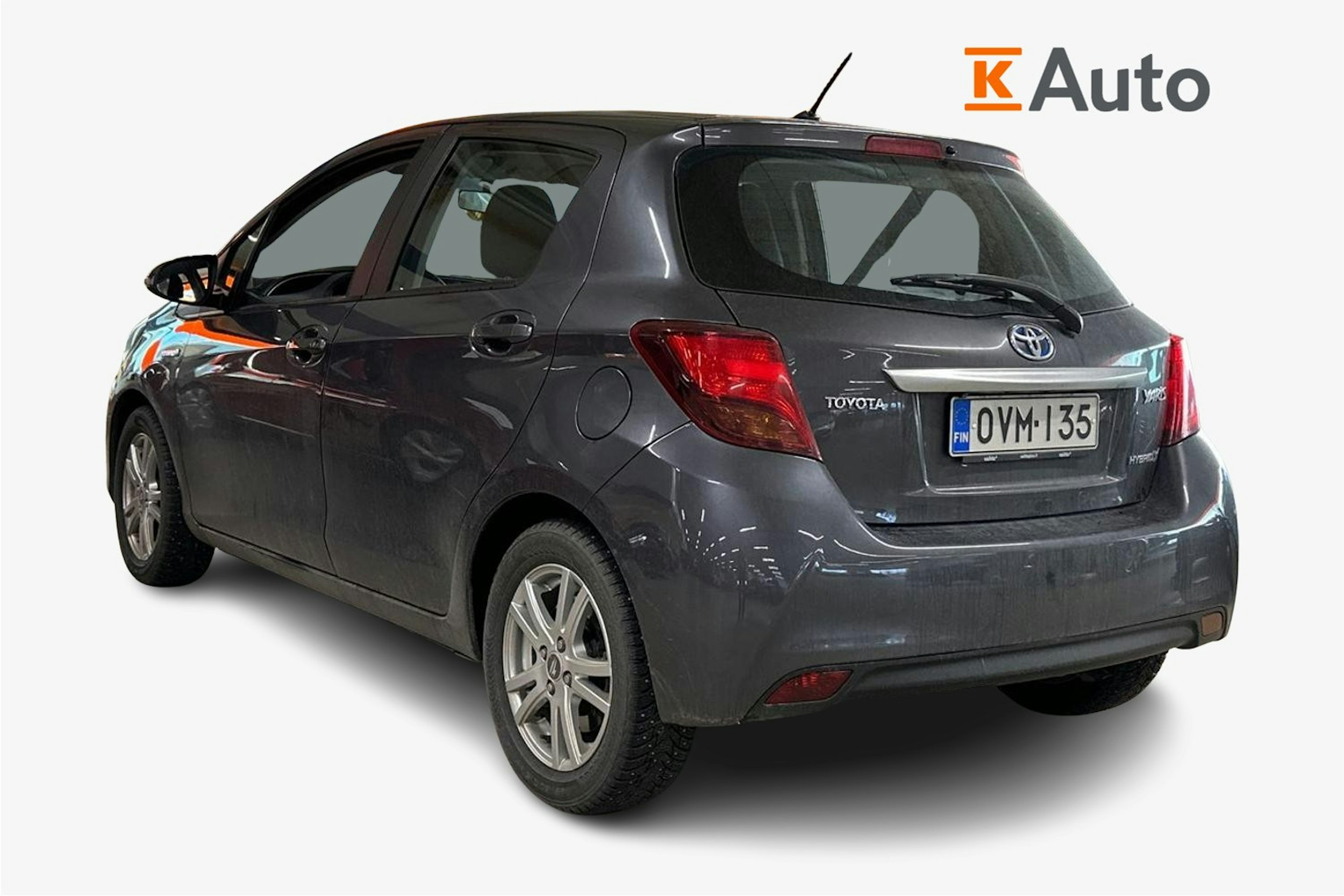 harmaa Toyota Yaris 2017 kuva 2.