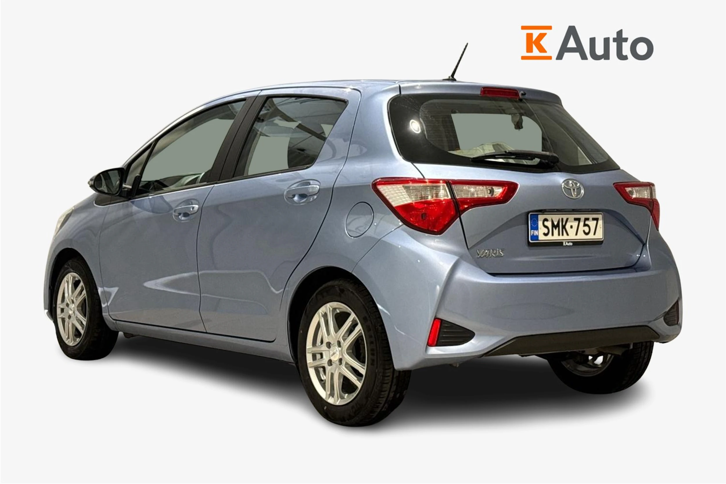 sininen Toyota Yaris 2017 kuva 2.
