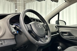 hopea Toyota Yaris 2017 kuva 6.