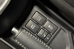 harmaa Toyota Yaris 2017 kuva 19.