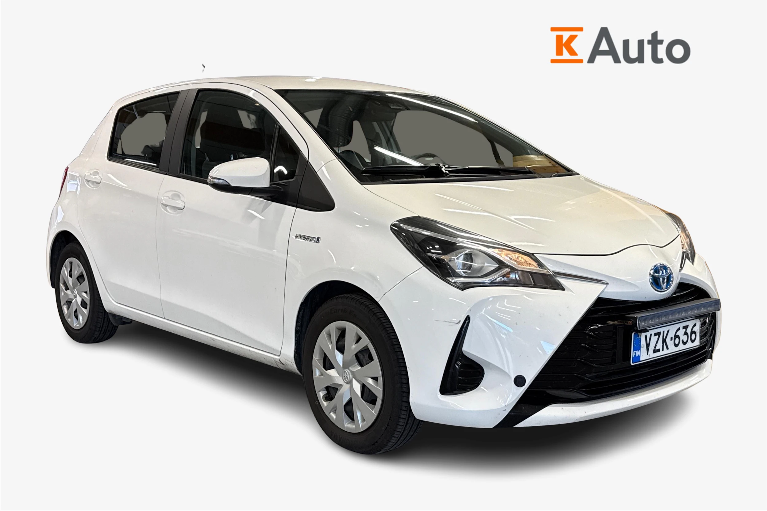 valkoinen Toyota Yaris 2017 kuva 1.