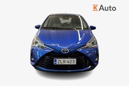Sininen Toyota Yaris 2017 kuva 5.