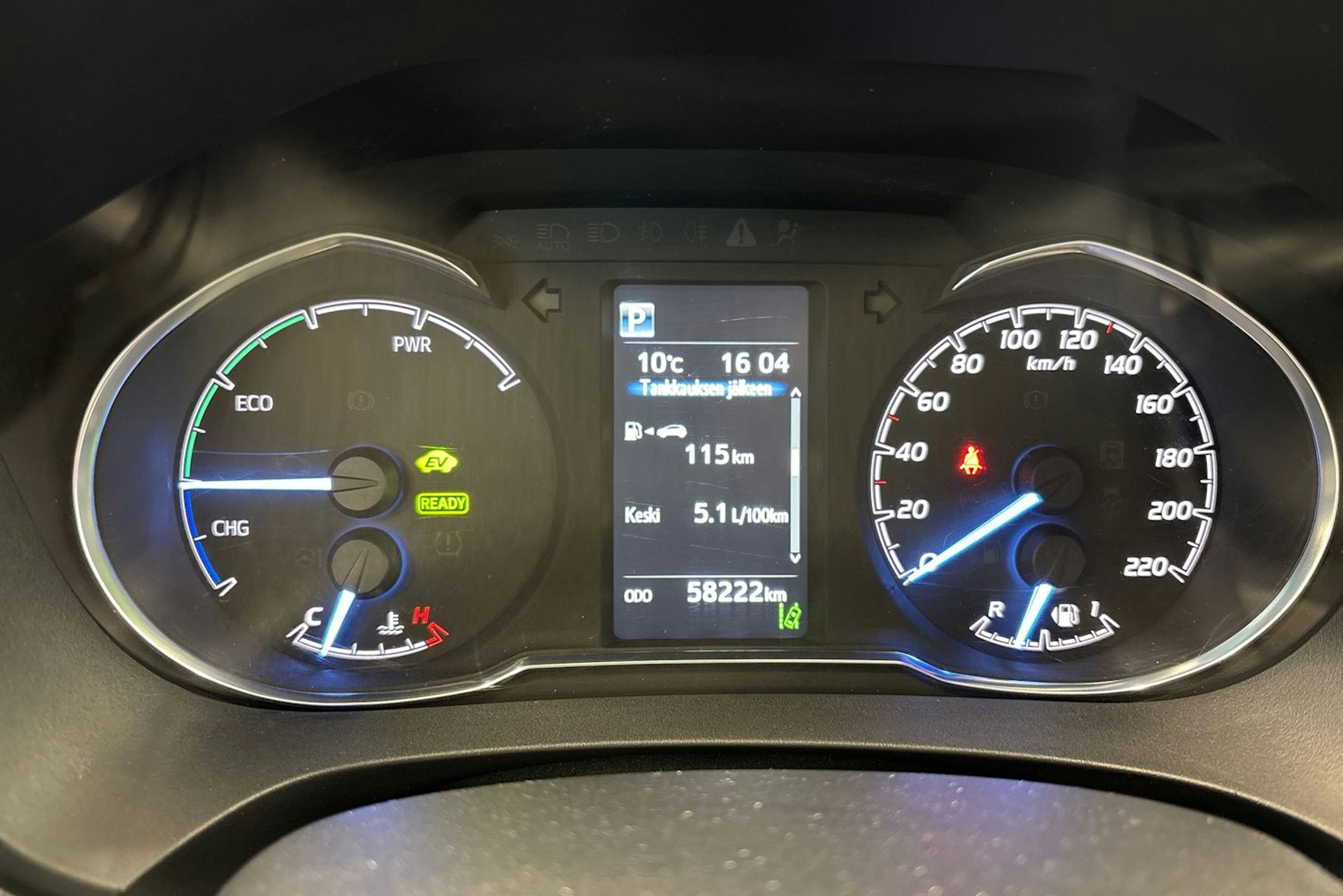 Sininen Toyota Yaris 2017 kuva 18.