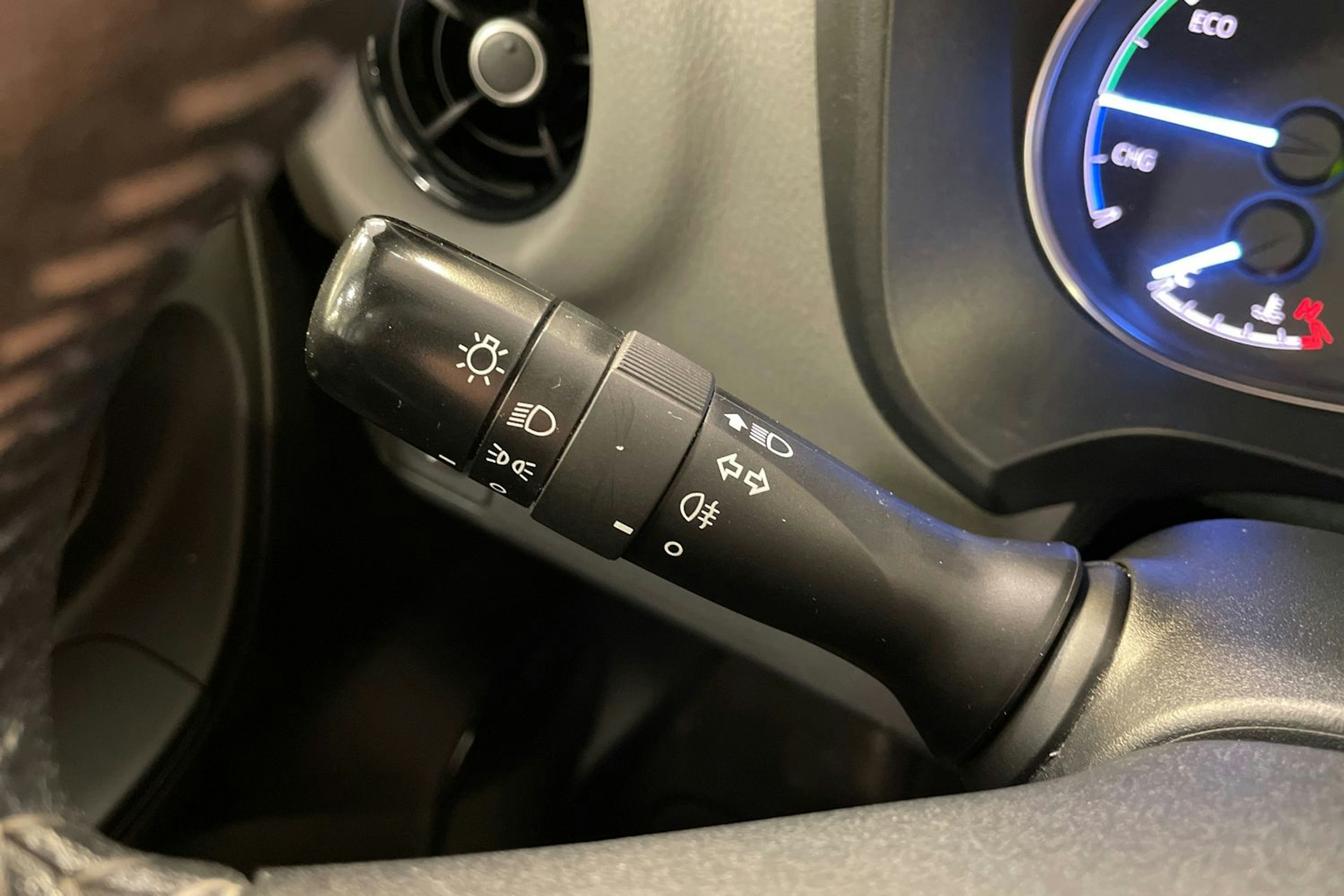 hopea Toyota Yaris 2018 kuva 17.
