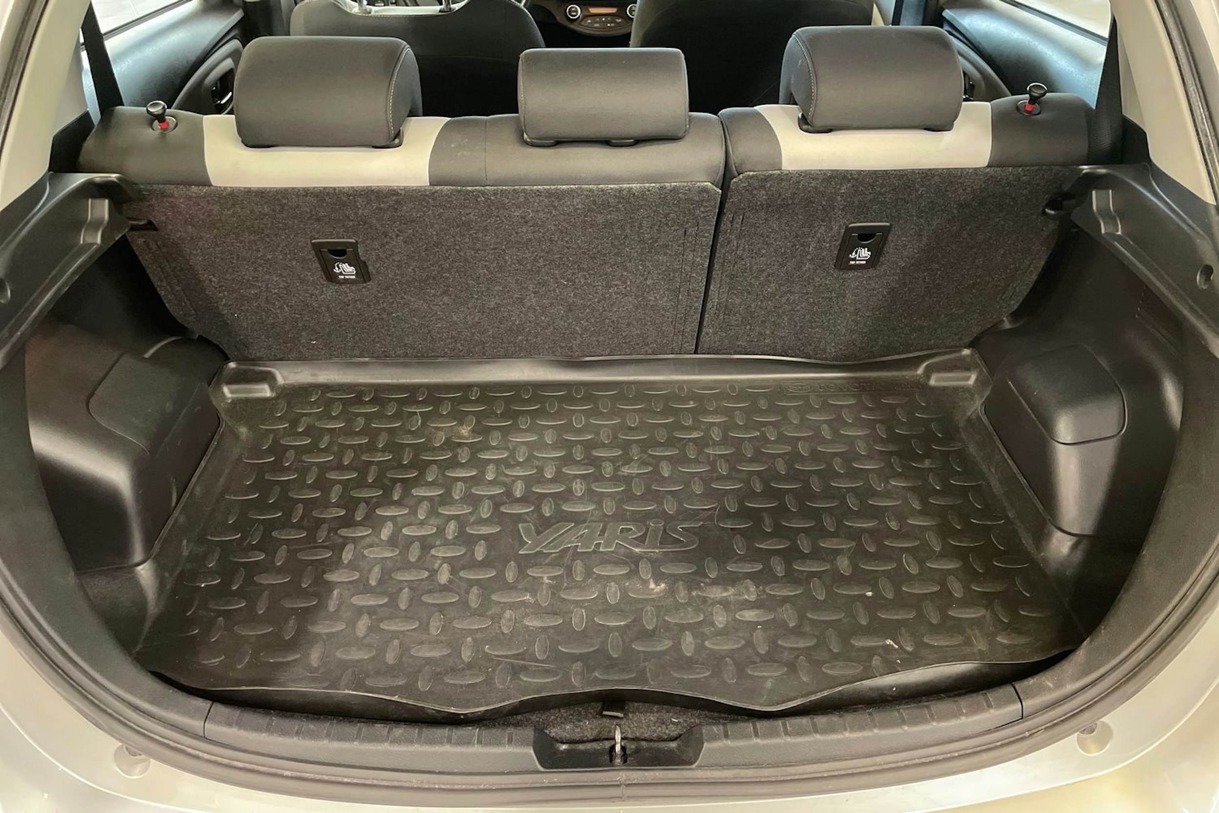 hopea Toyota Yaris 2018 kuva 23.