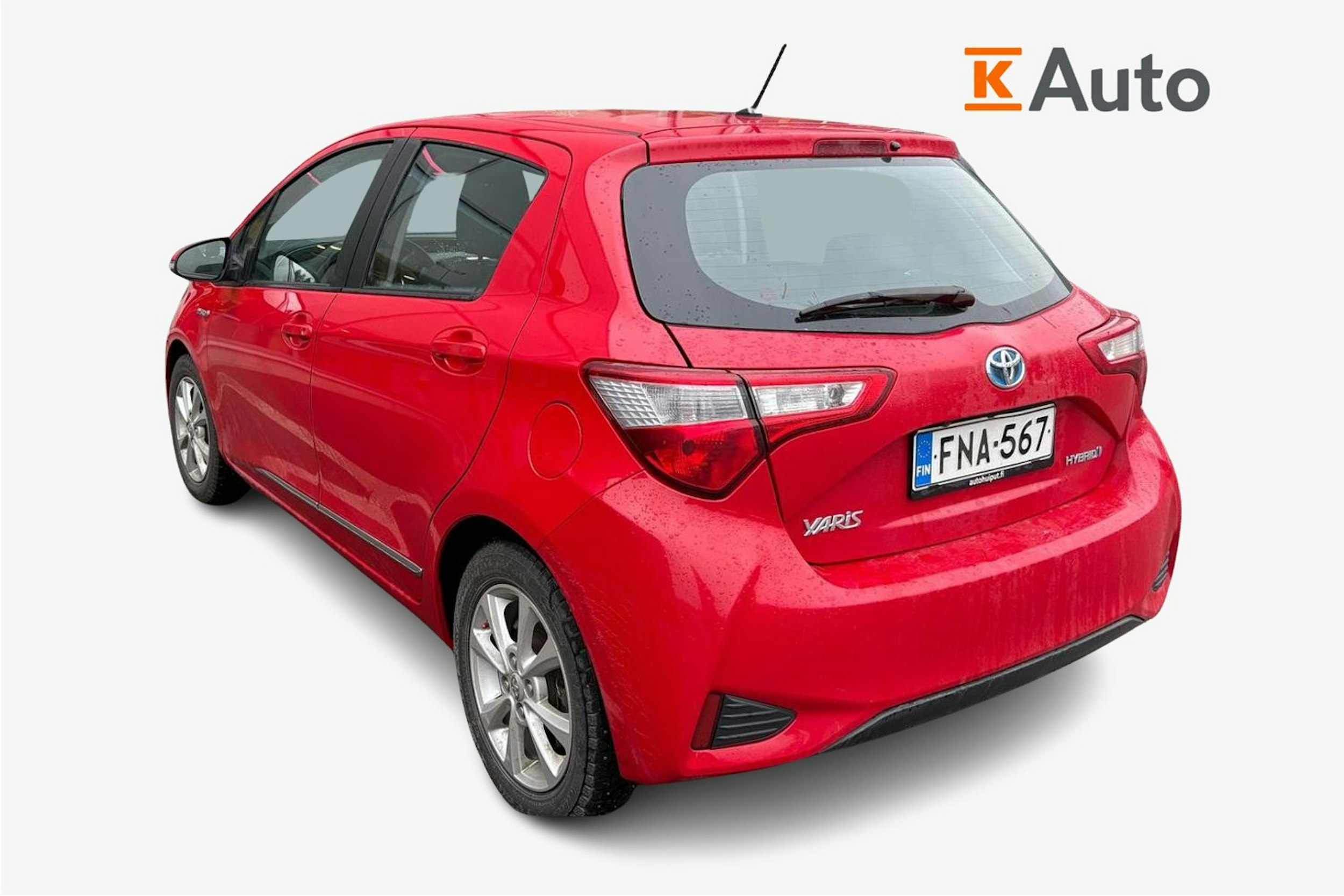 punainen Toyota Yaris 2018 kuva 2.