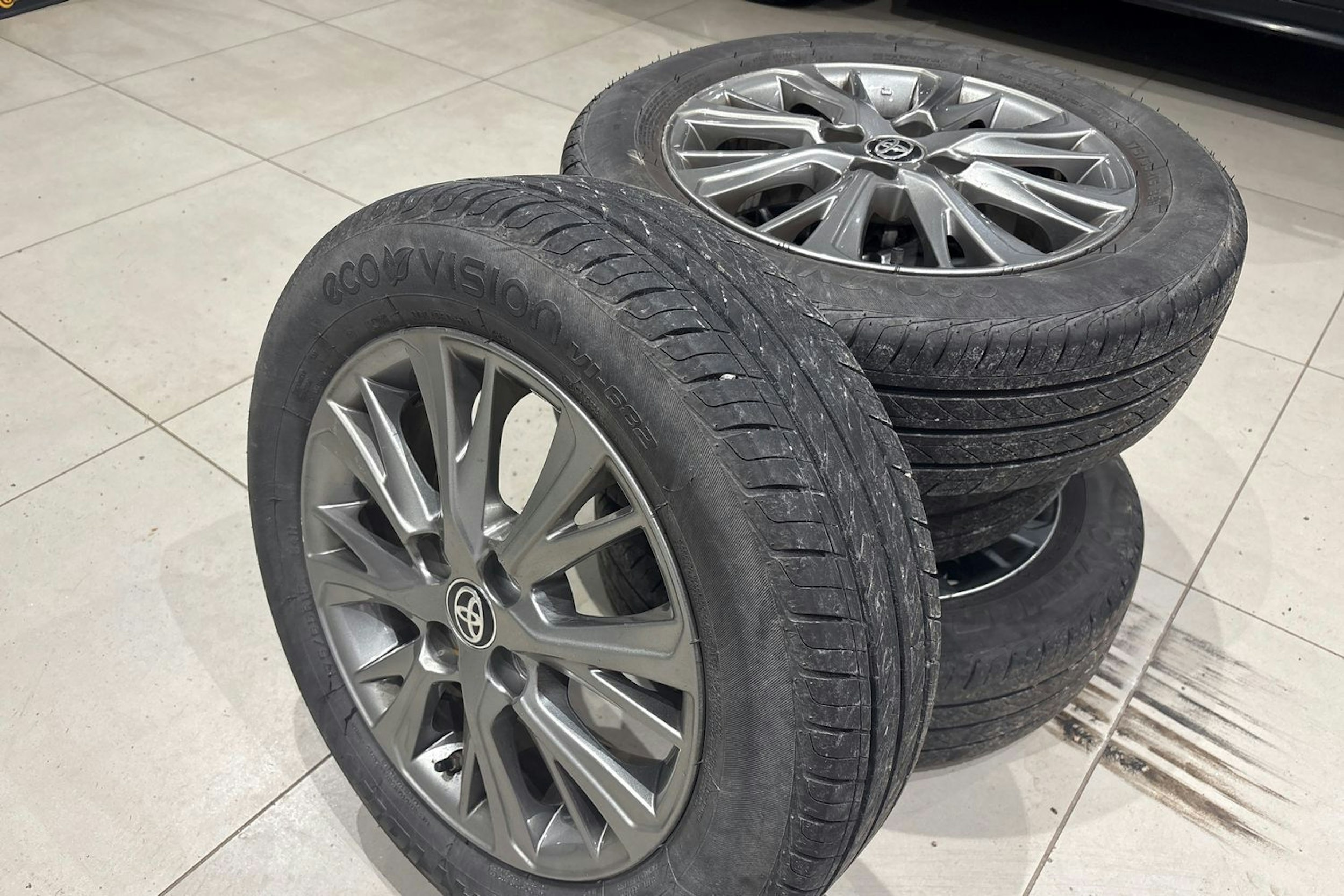 punainen Toyota Yaris 2018 kuva 20.