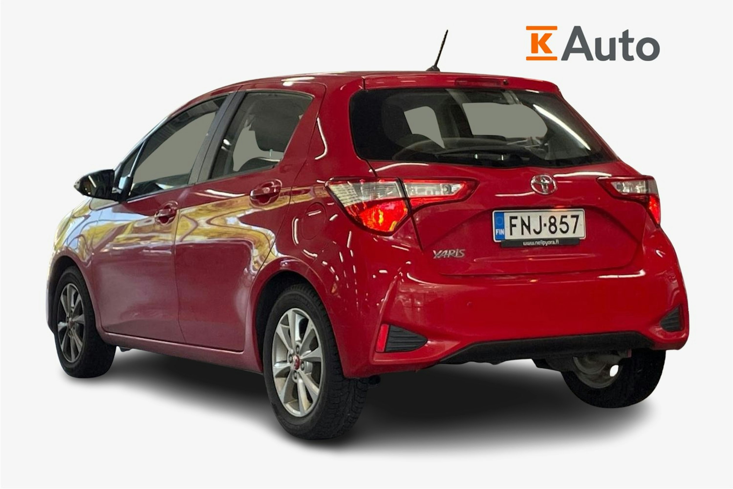 Punainen Toyota Yaris 2018 kuva 2.
