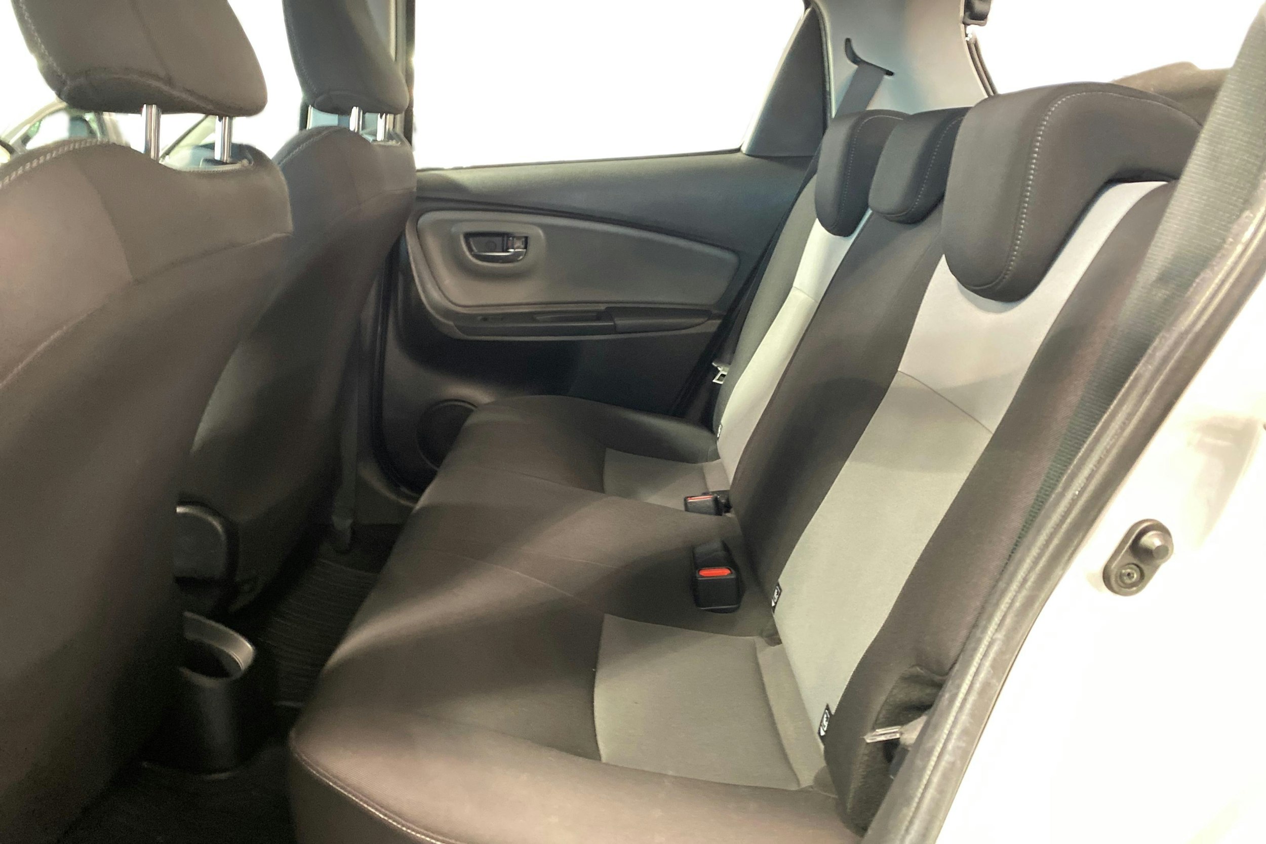 Hopea Toyota Yaris 2018 kuva 10.