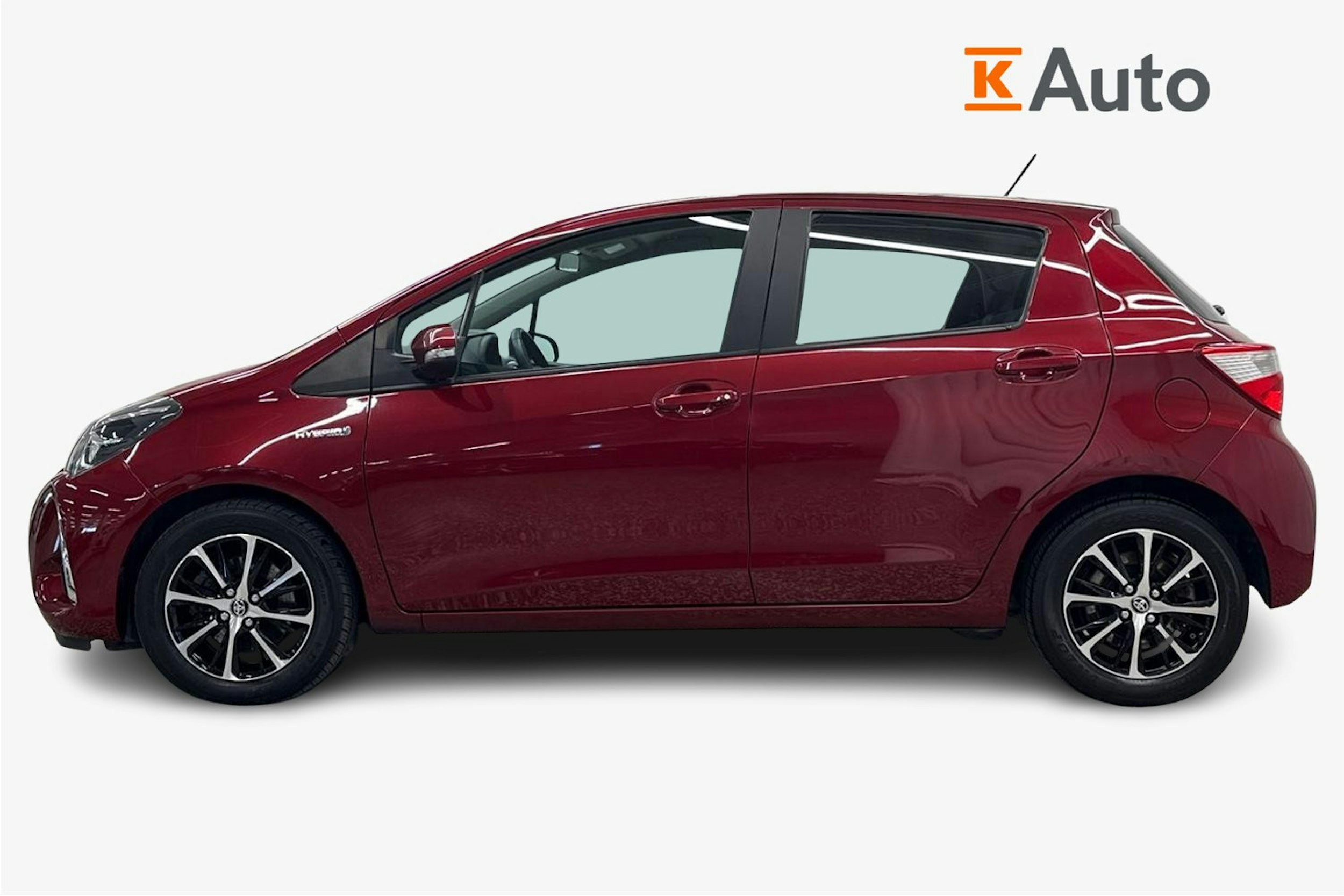 Punainen Toyota Yaris 2018 kuva 6.