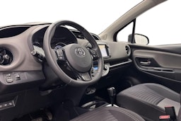 Punainen Toyota Yaris 2018 kuva 7.