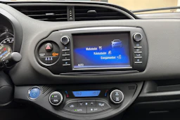 sininen Toyota Yaris 2018 kuva 23.