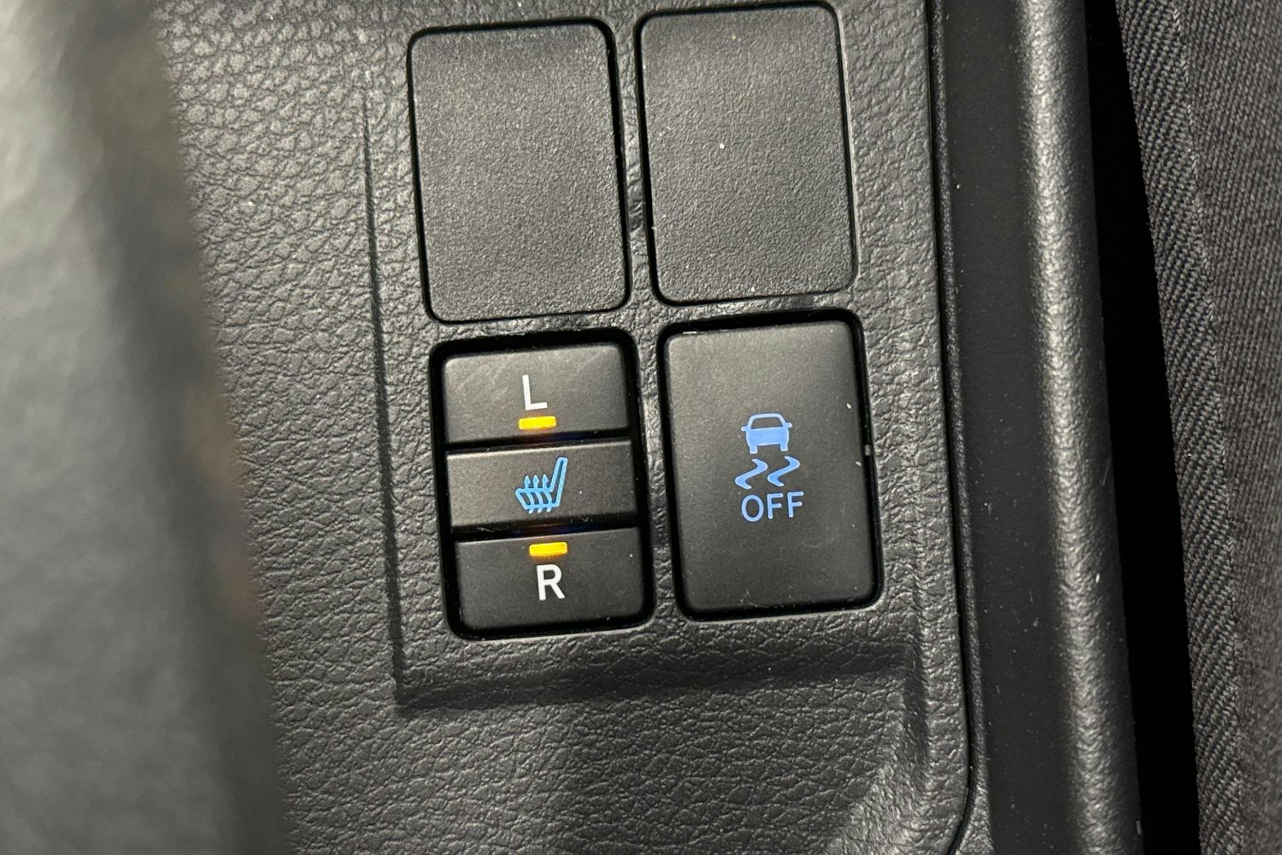 Valkoinen Toyota Yaris 2018 kuva 20.