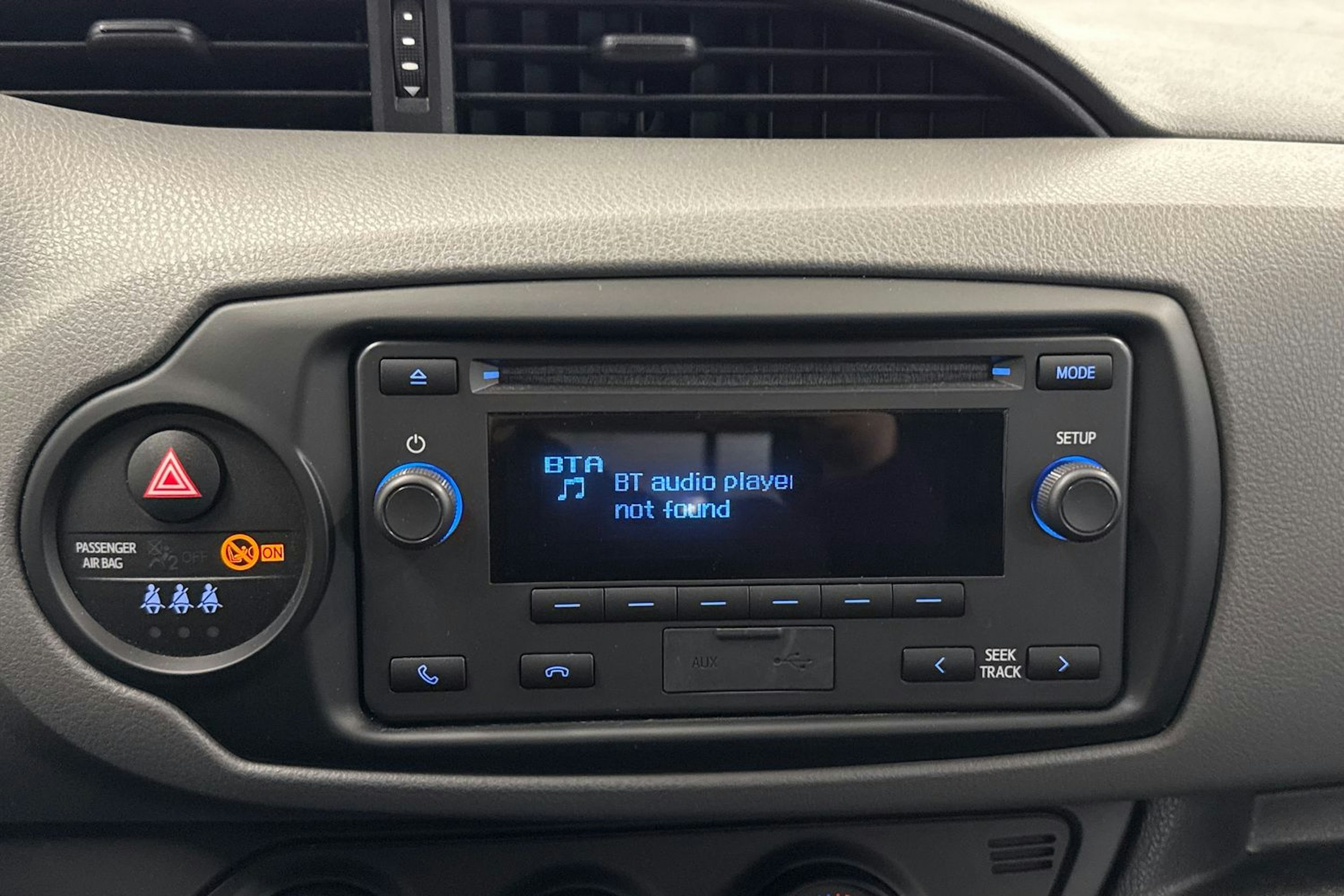 Valkoinen Toyota Yaris 2018 kuva 21.