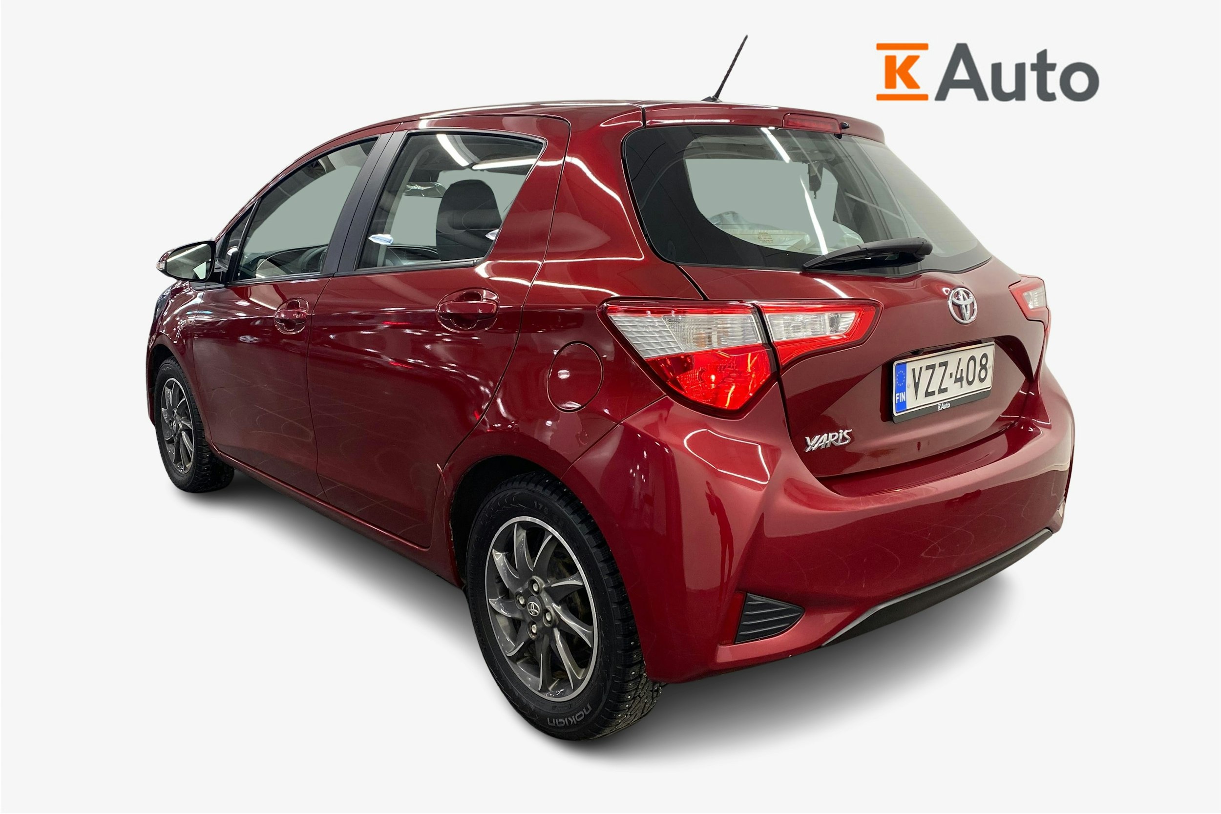 punainen Toyota Yaris 2018 kuva 2.