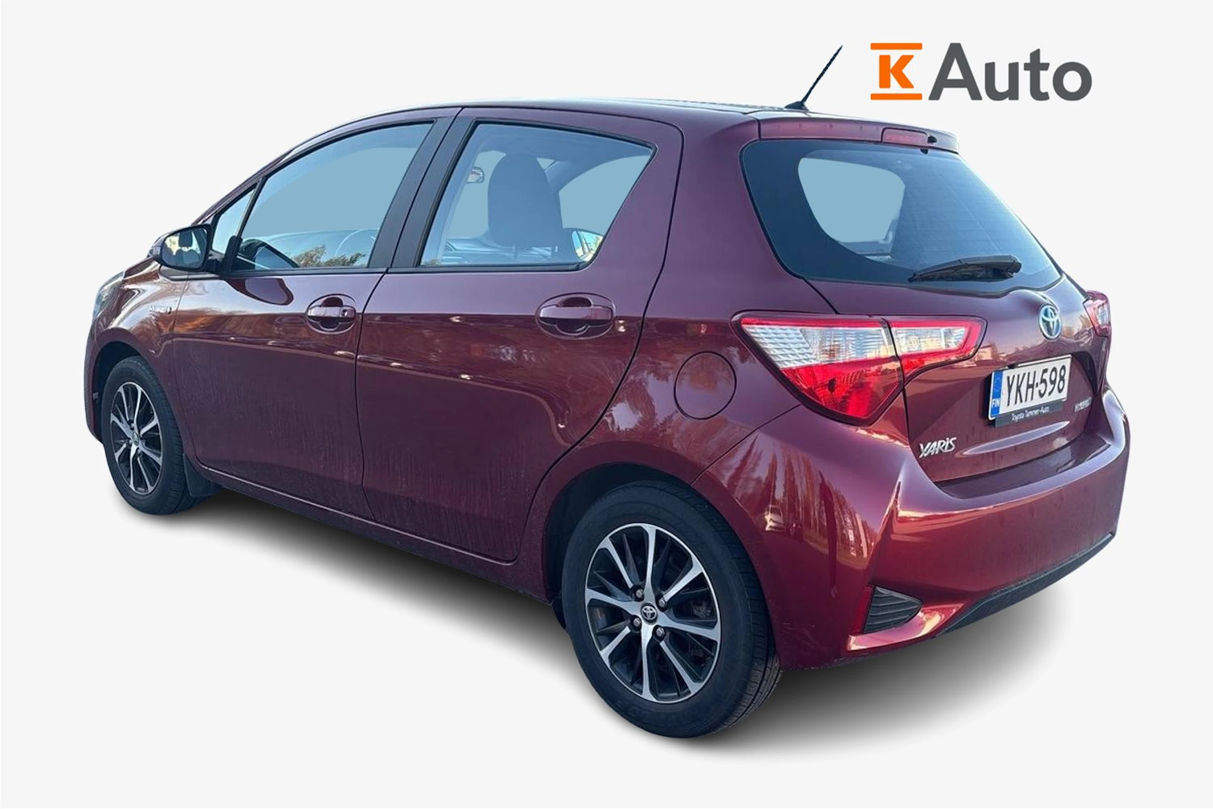 punainen Toyota Yaris 2018 kuva 2.