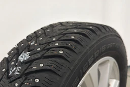 punainen Toyota Yaris 2018 kuva 12.