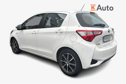 valkoinen Toyota Yaris 2018 kuva 2.