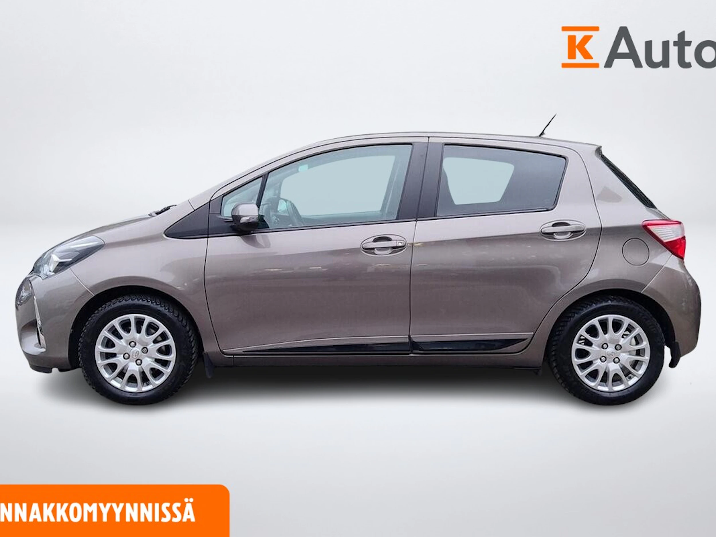 ruskea Toyota Yaris 2019 kuva 4.
