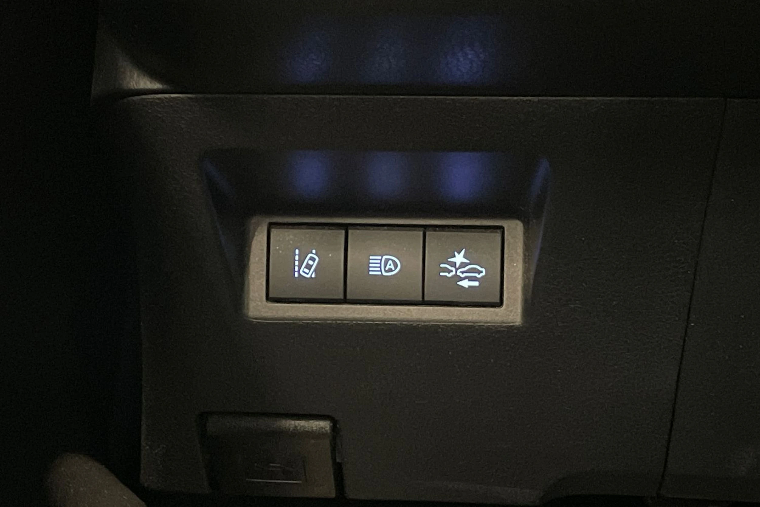 Valkoinen Toyota Yaris 2019 kuva 24.