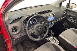 Punainen Toyota Yaris 2019 kuva 7.